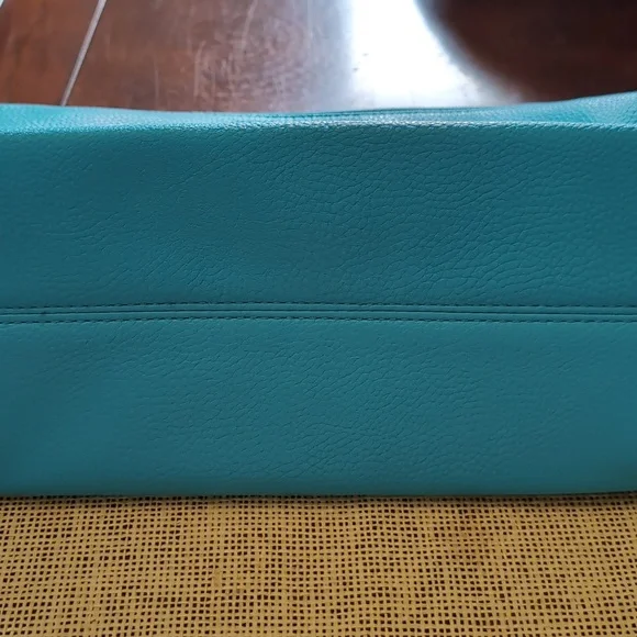 Shoulder bag - Picture 11 of 15